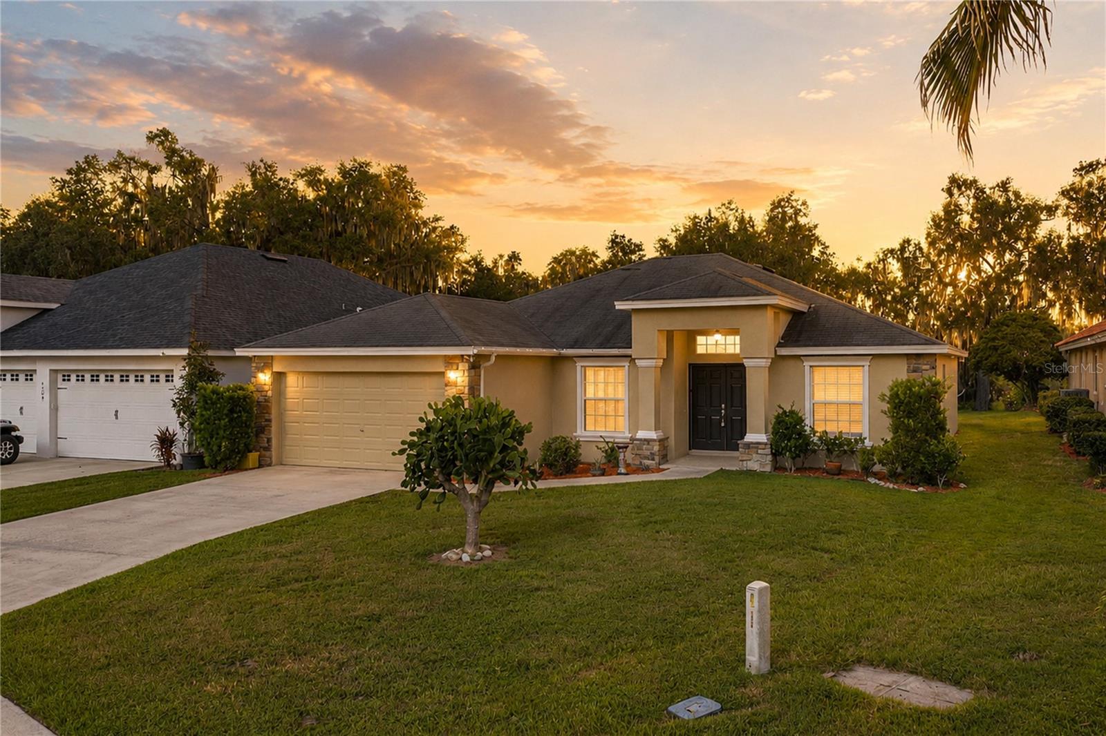 4505 Fairway Oaks Drive — photo