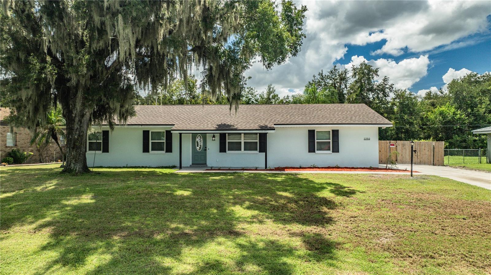 2250 Maple Hill Drive — photo