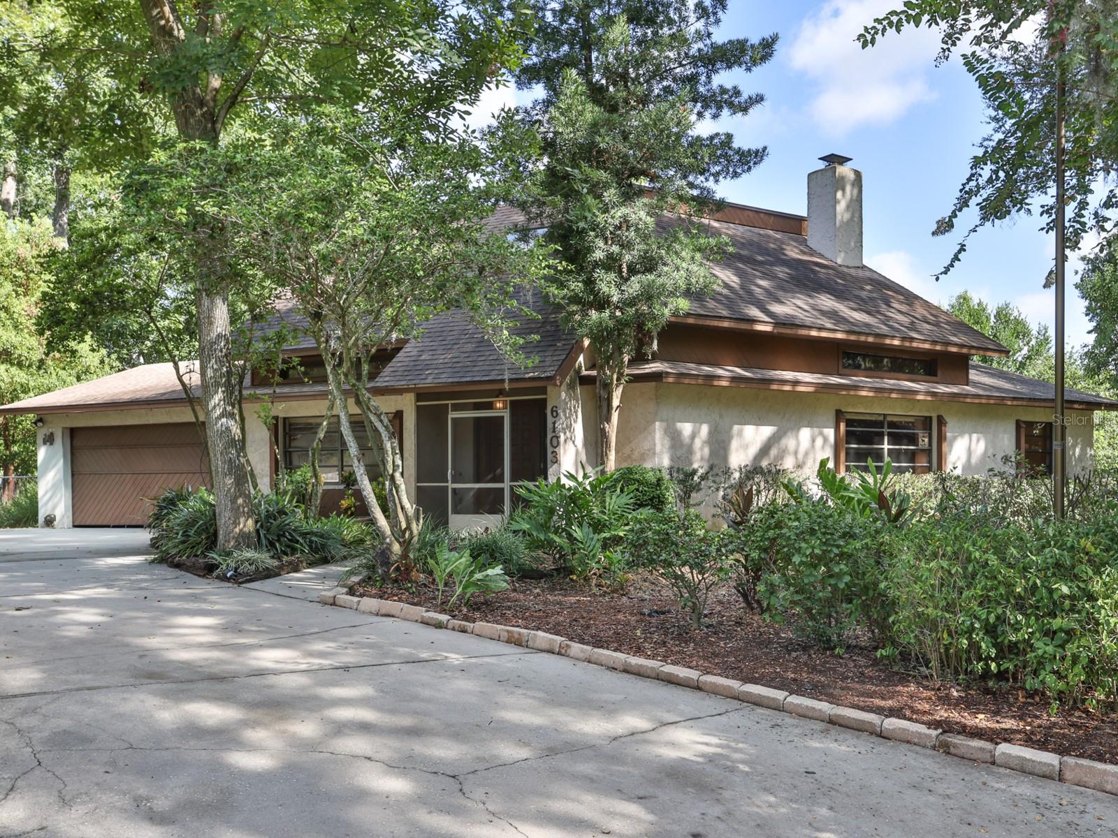 6103 Sky Flower Court — photo