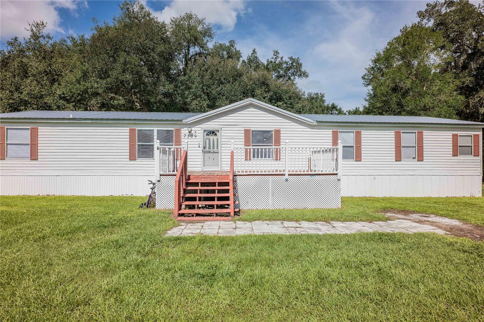 7309 Ryman Loop — photo
