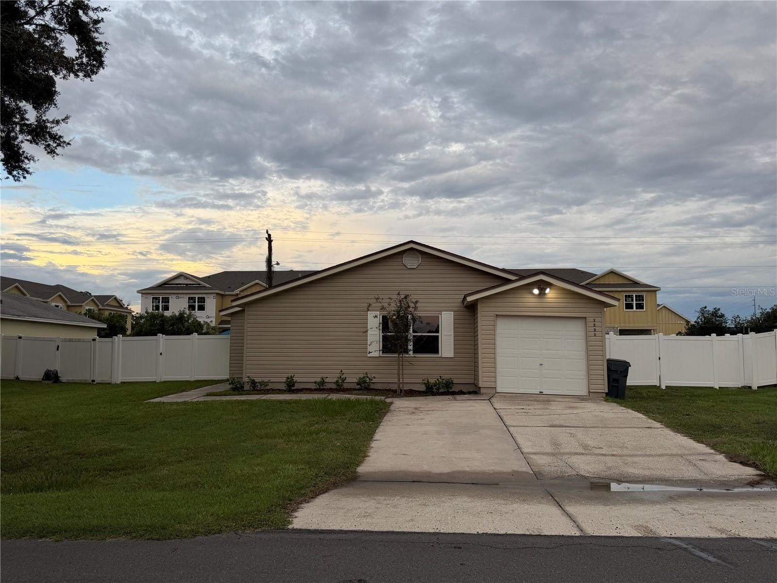 1331 Primrose Court — photo