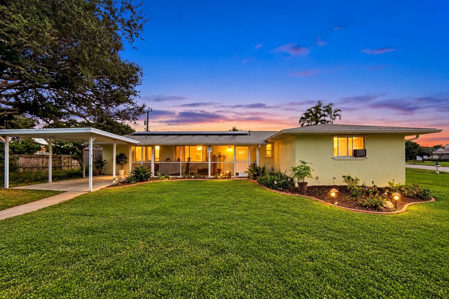 122 Algiers Drive — photo