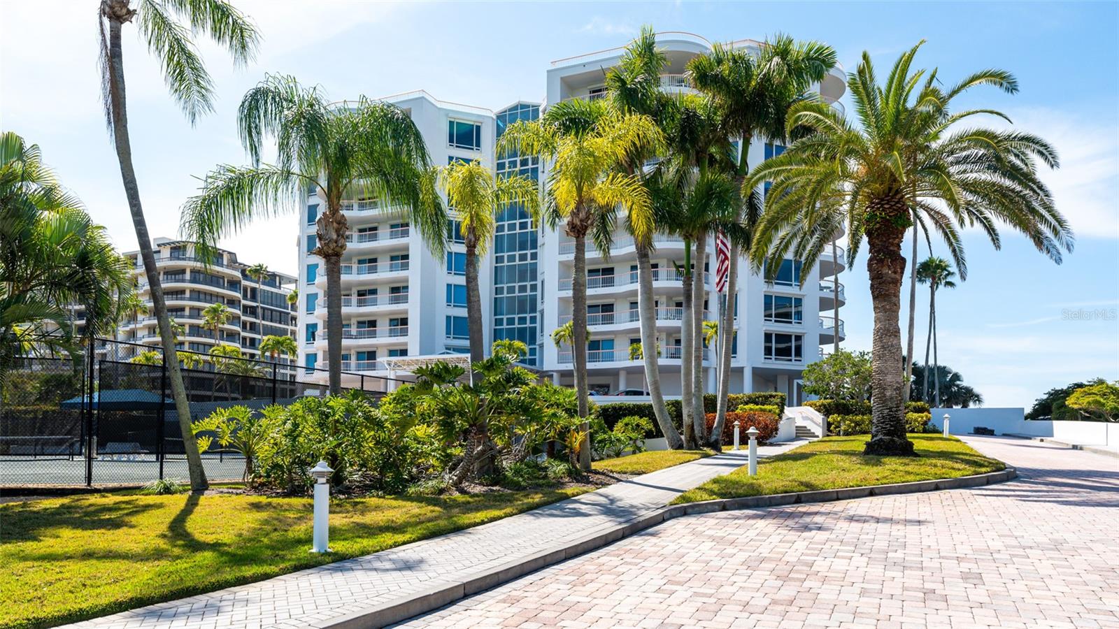 455 Longboat Club Rd #Ph1 — photo
