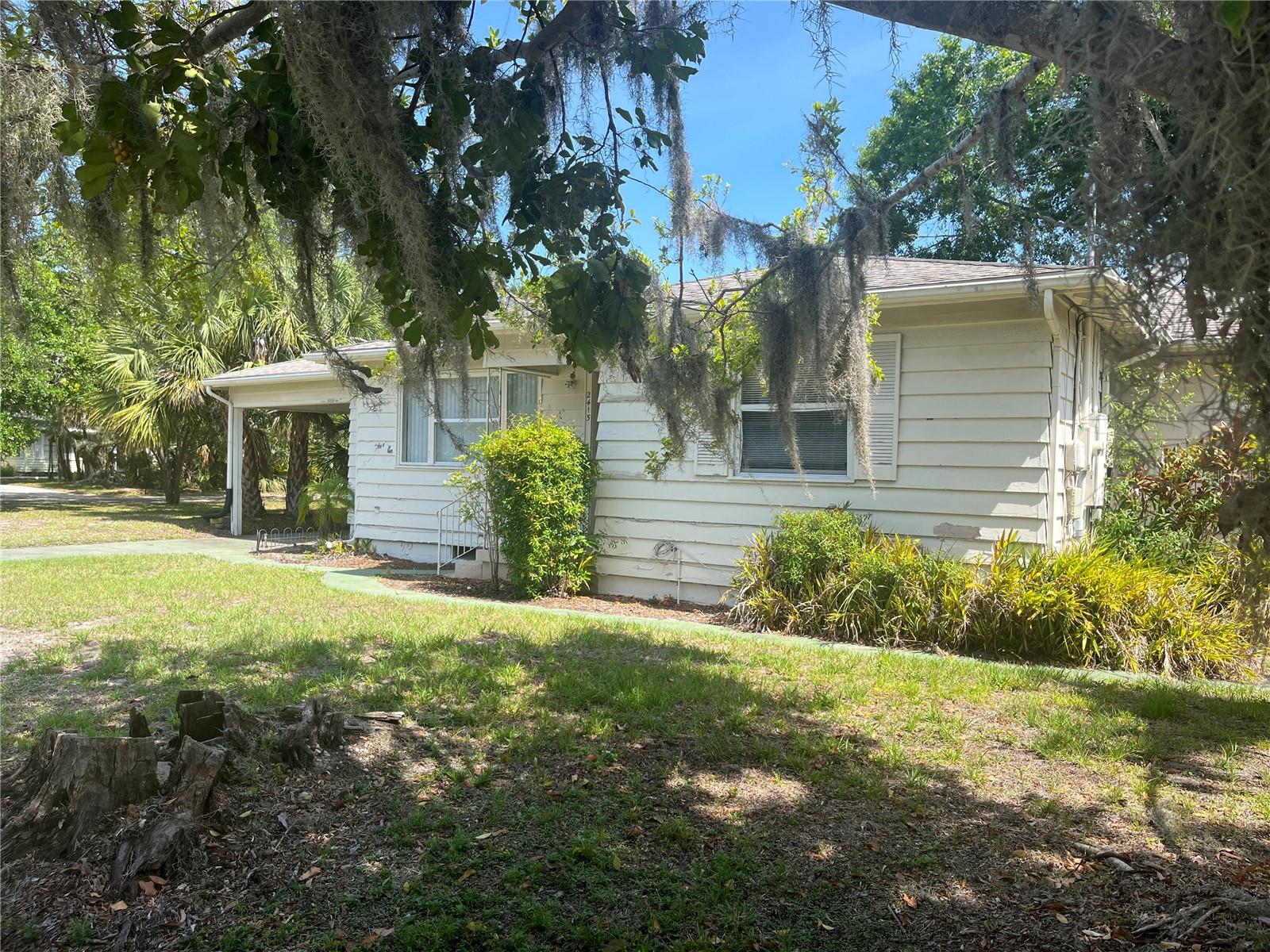 2415 Pelican Dr — photo