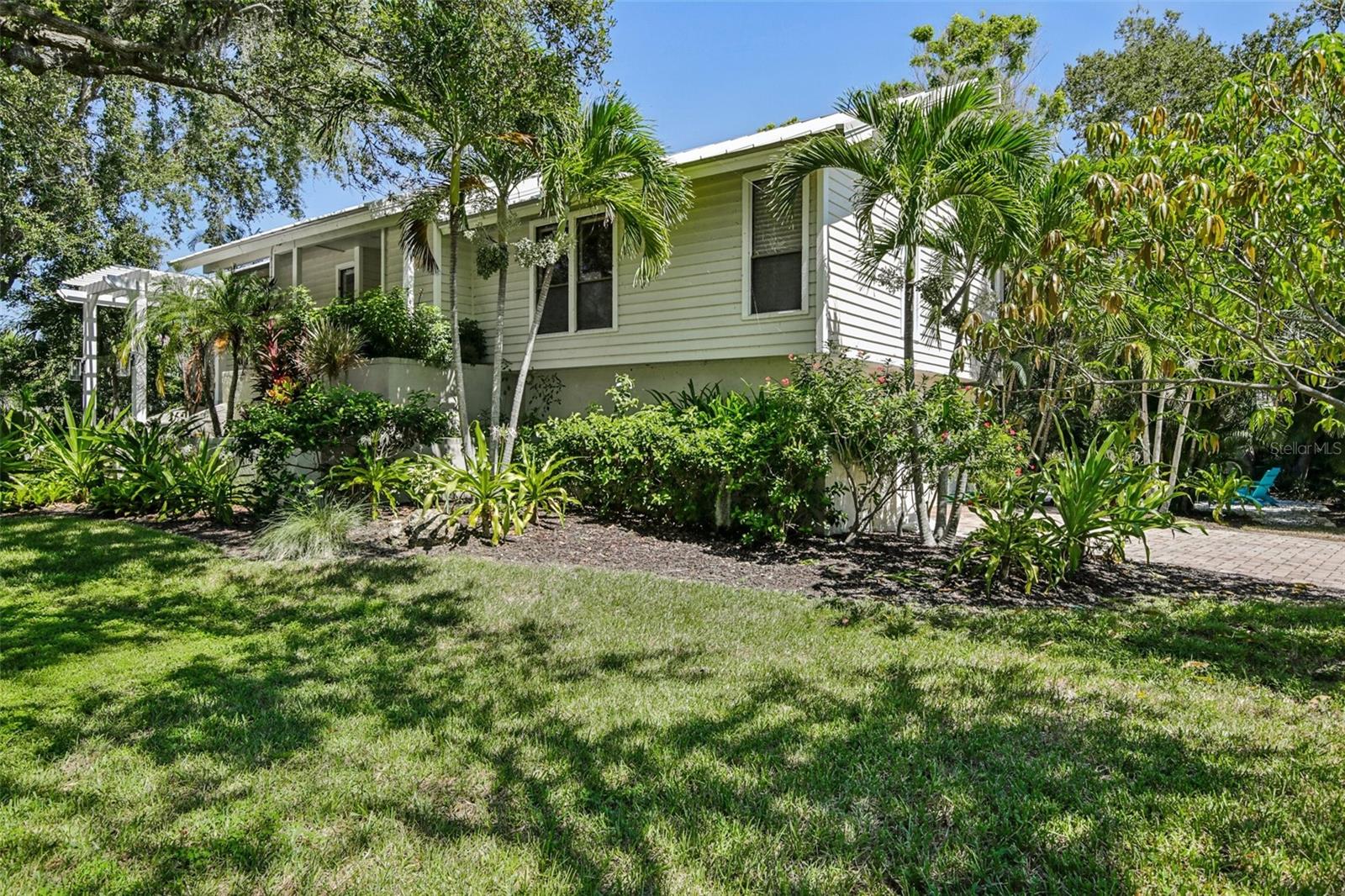 3390 Bayou Sound — photo
