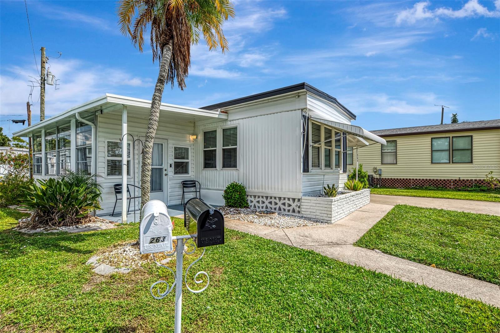 259 Inner Drive E, Venice, FL 34285 — photo 2