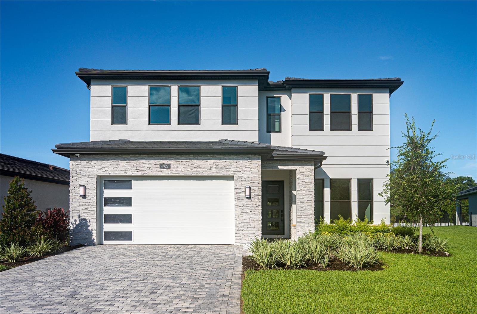 4922 Treeline Dr — photo