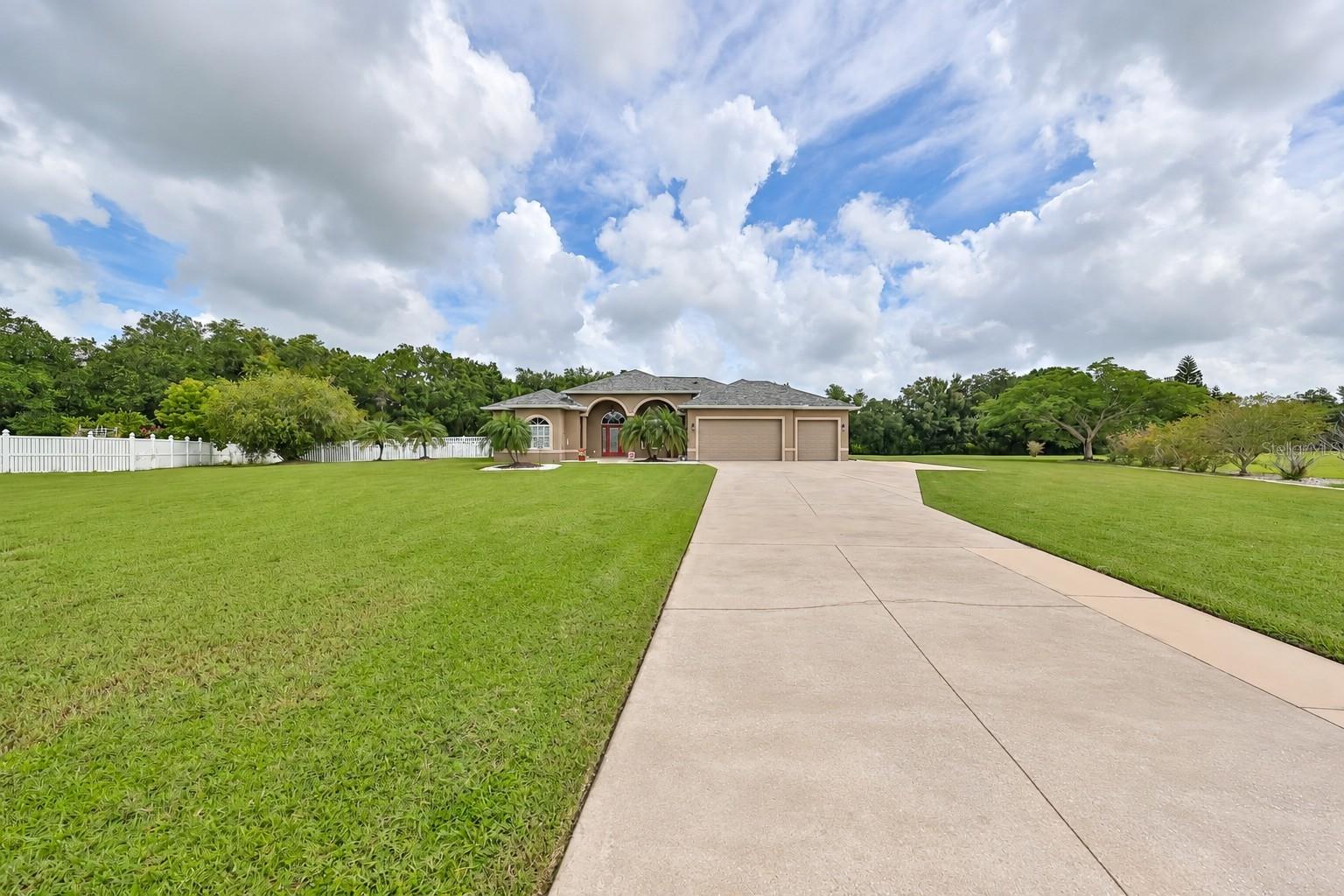 17706 Bridlewood Ct — photo