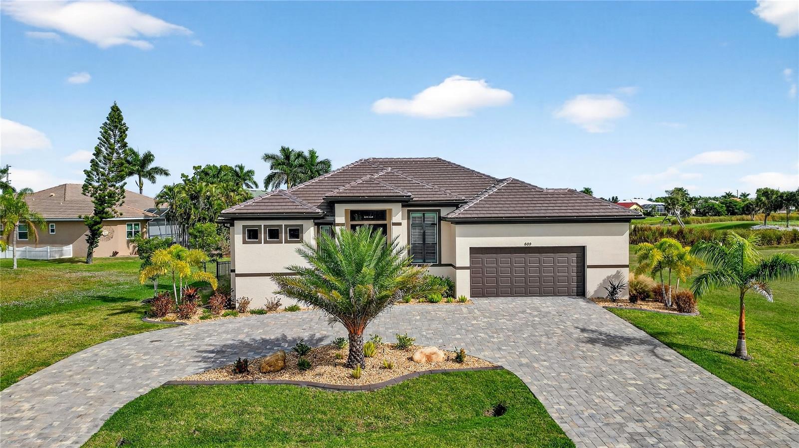 609 Monaco Dr — photo