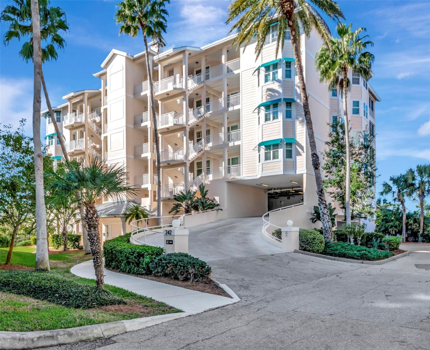 242 Hidden Bay Dr #602 — photo