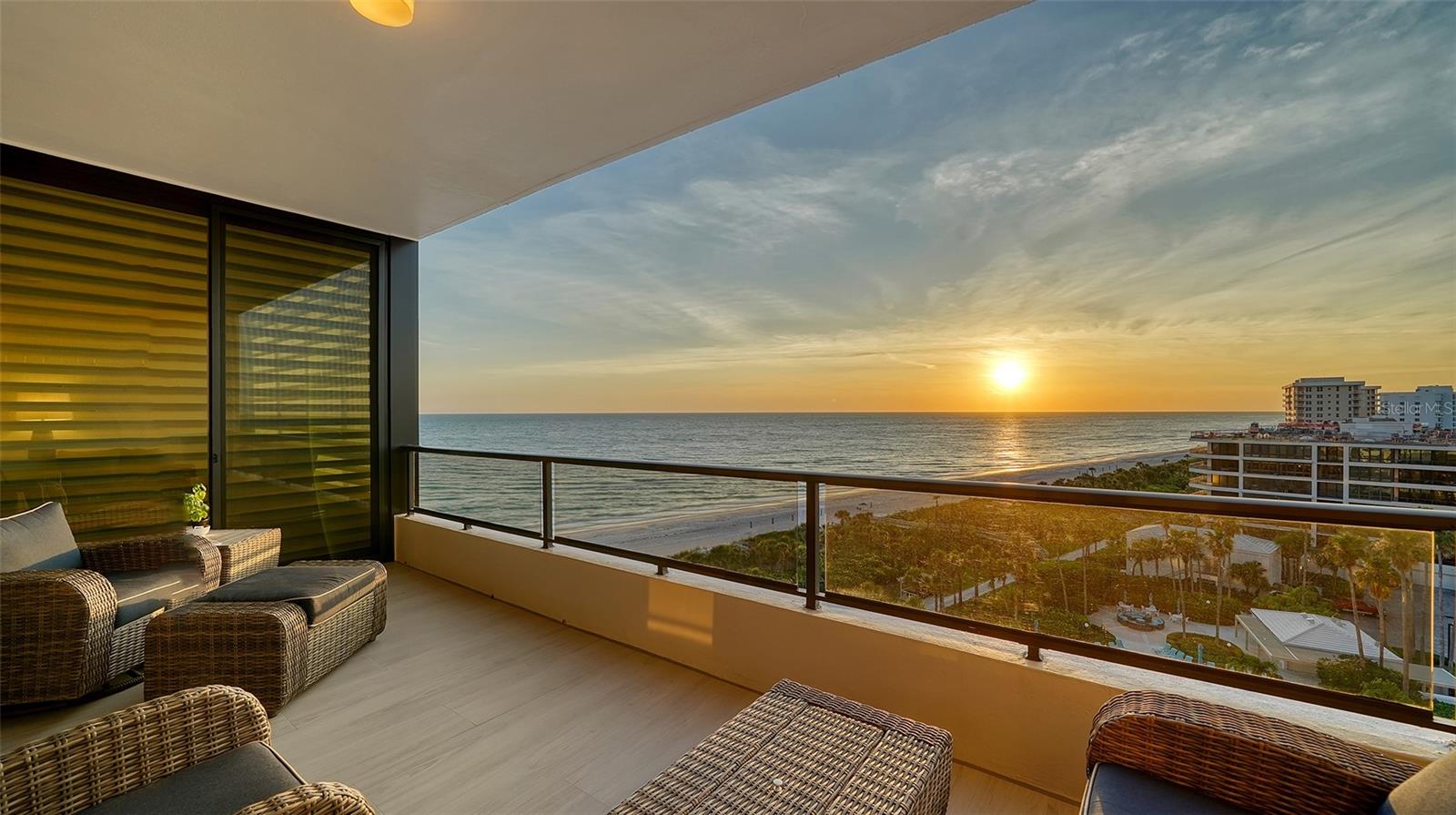 535 Sanctuary Dr #C807 — photo