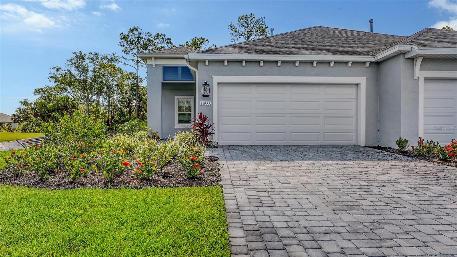 11533 Great Brook Ln — photo