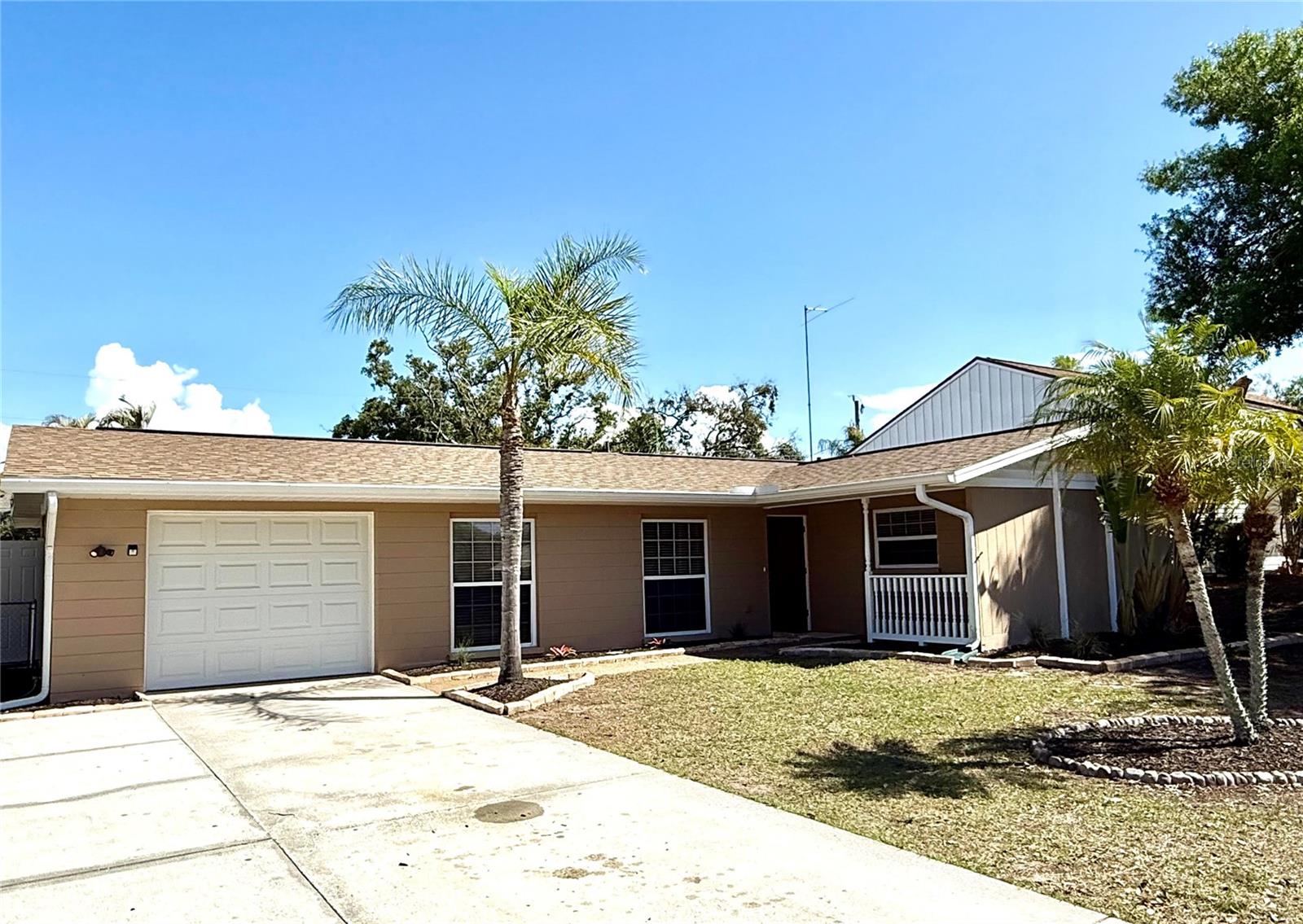 3715 Sharondale Dr — photo
