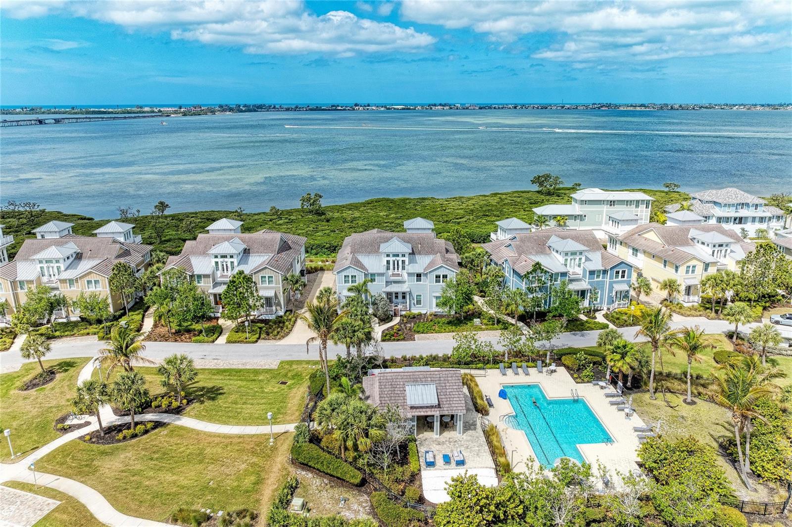 342 Castaway Cay Dr #201 — photo