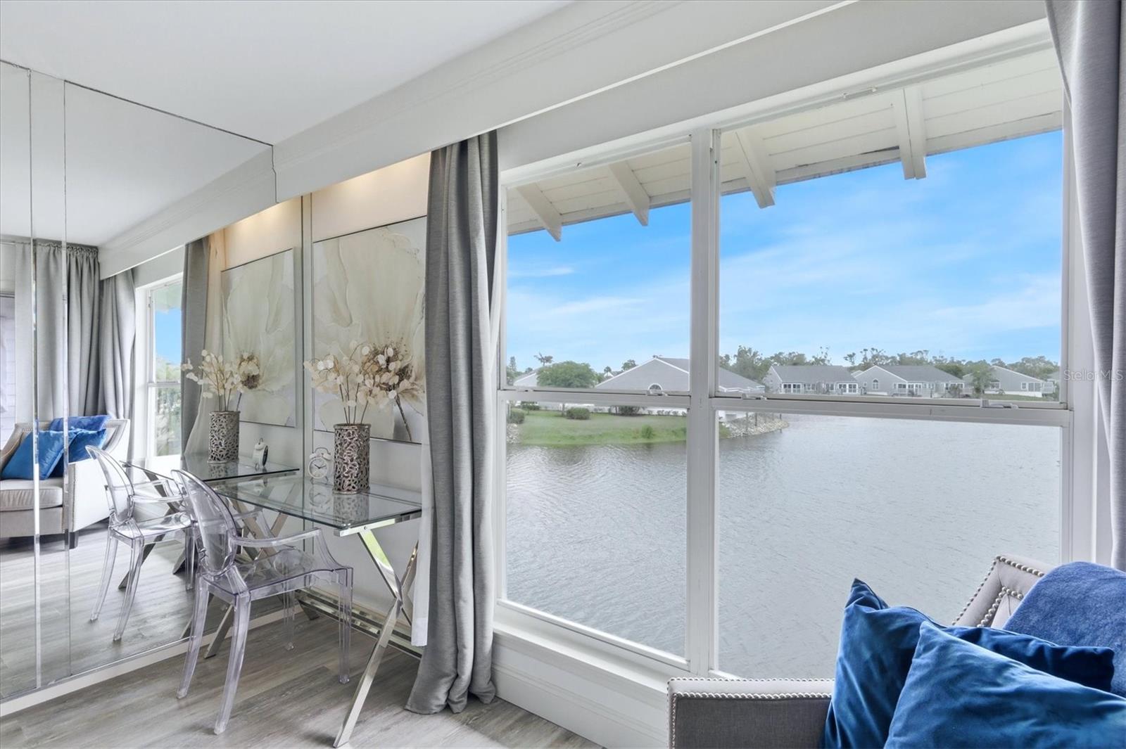 972 Sandpiper Cir #972 — photo