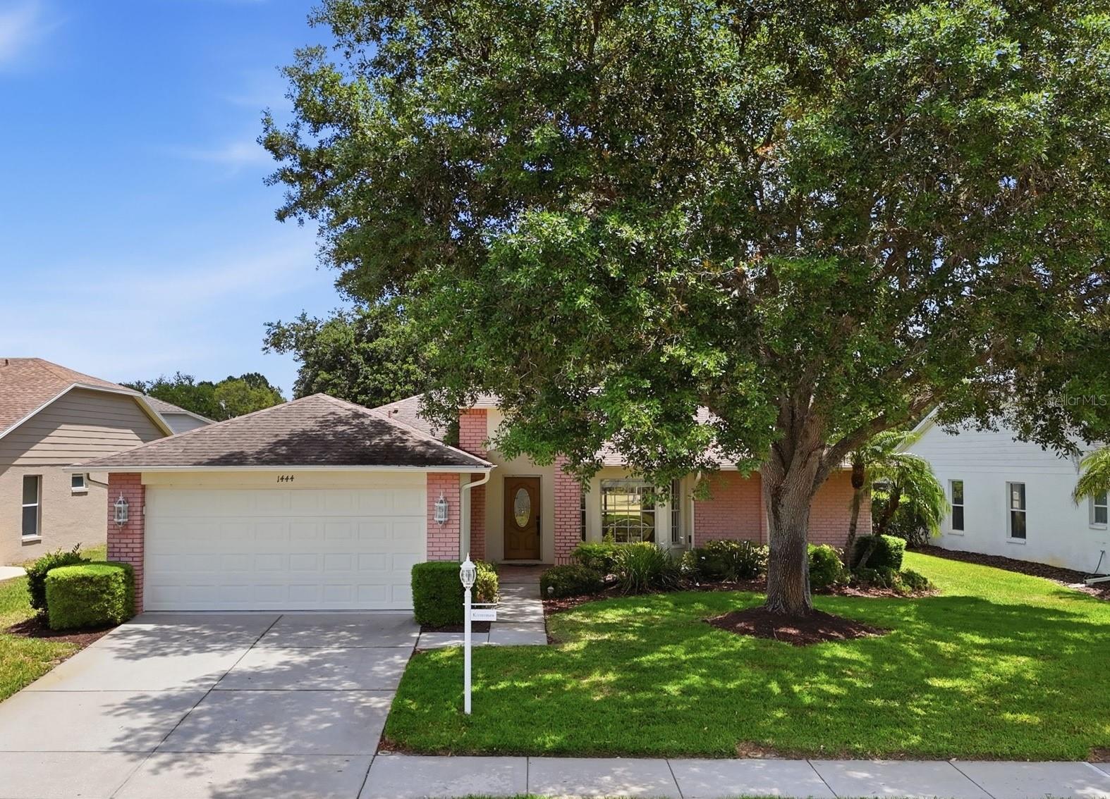 1444 Canberley Ct — photo