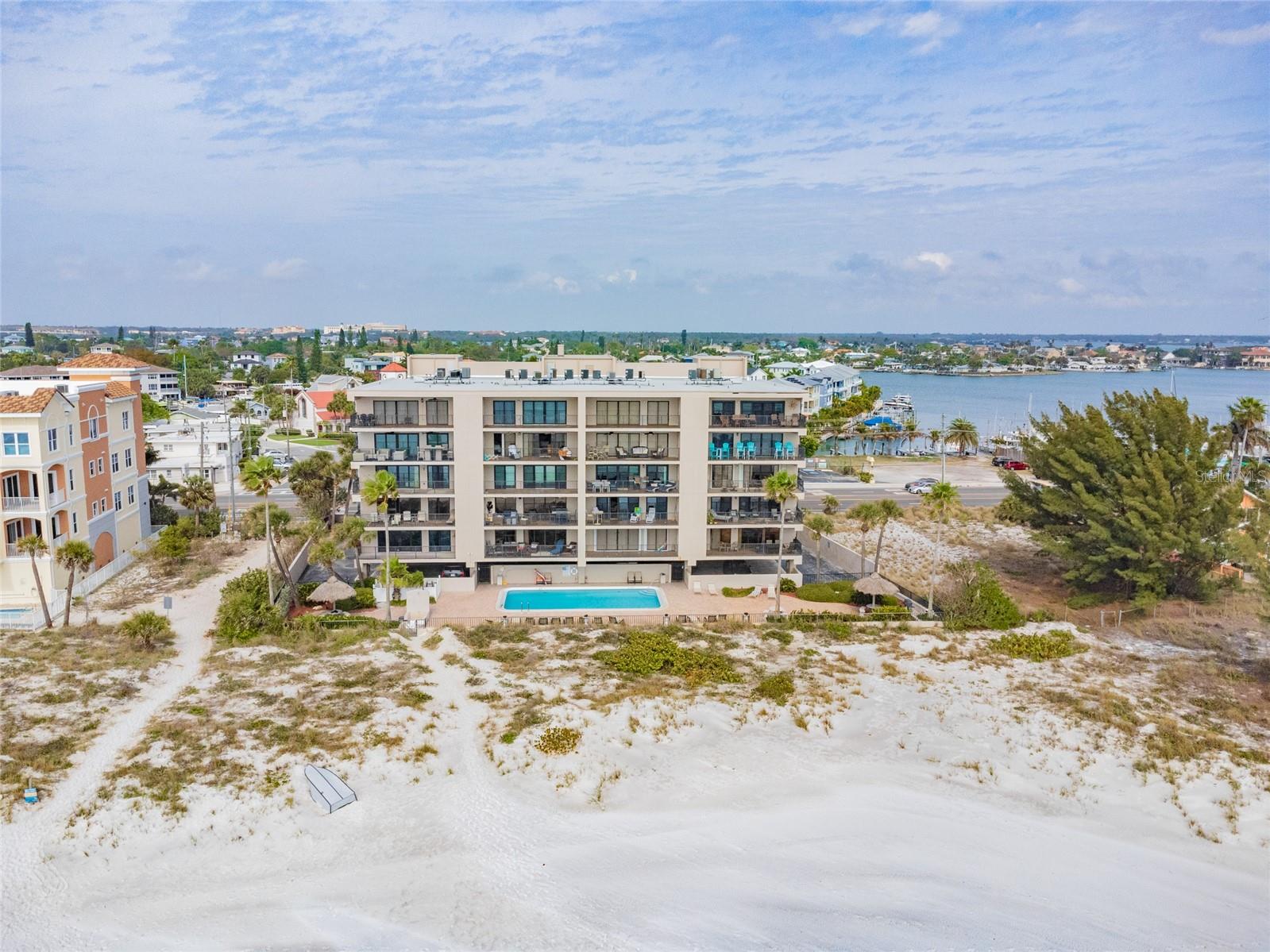 13650 Gulf Blvd #402 — photo
