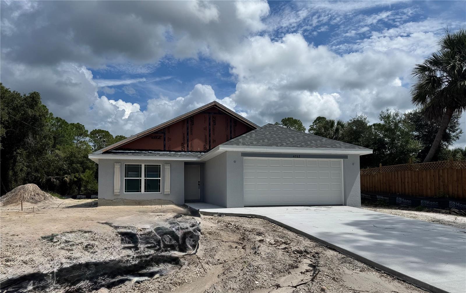 4762 Addley Ave. — photo