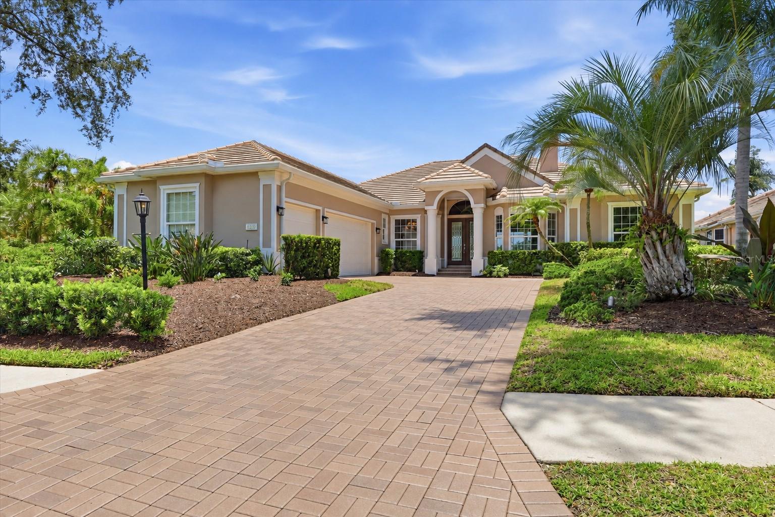 8160 Collingwood Ct — photo