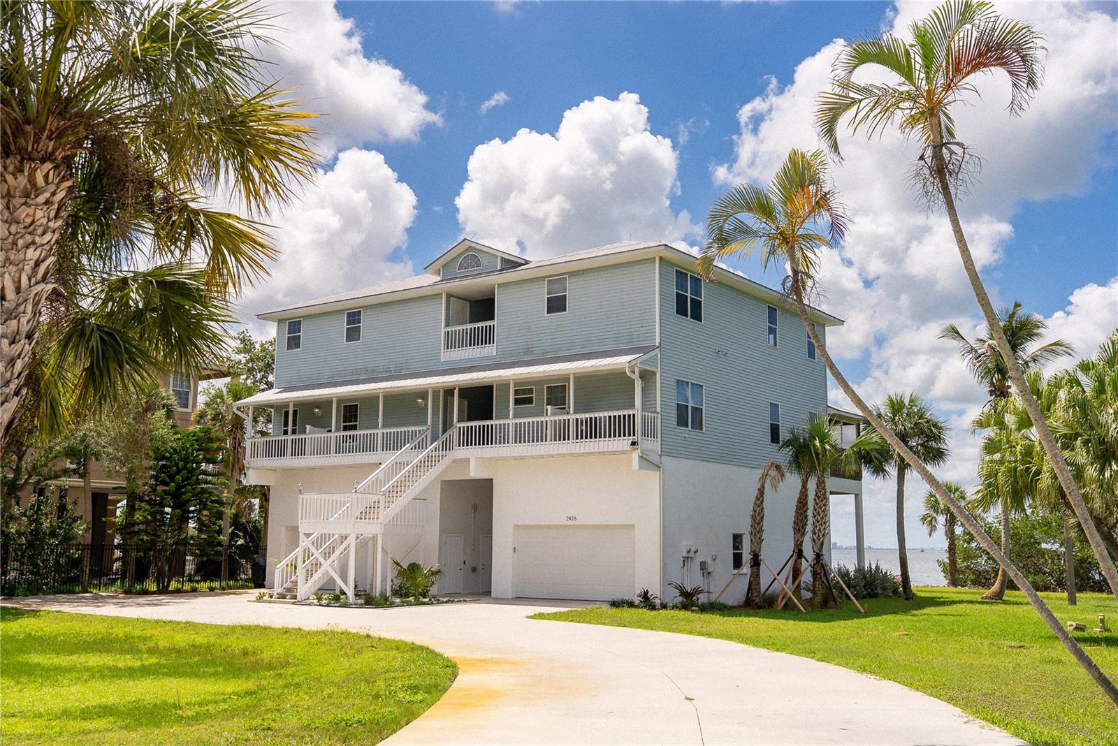 2424 Bay Dr #2424/2426 — photo