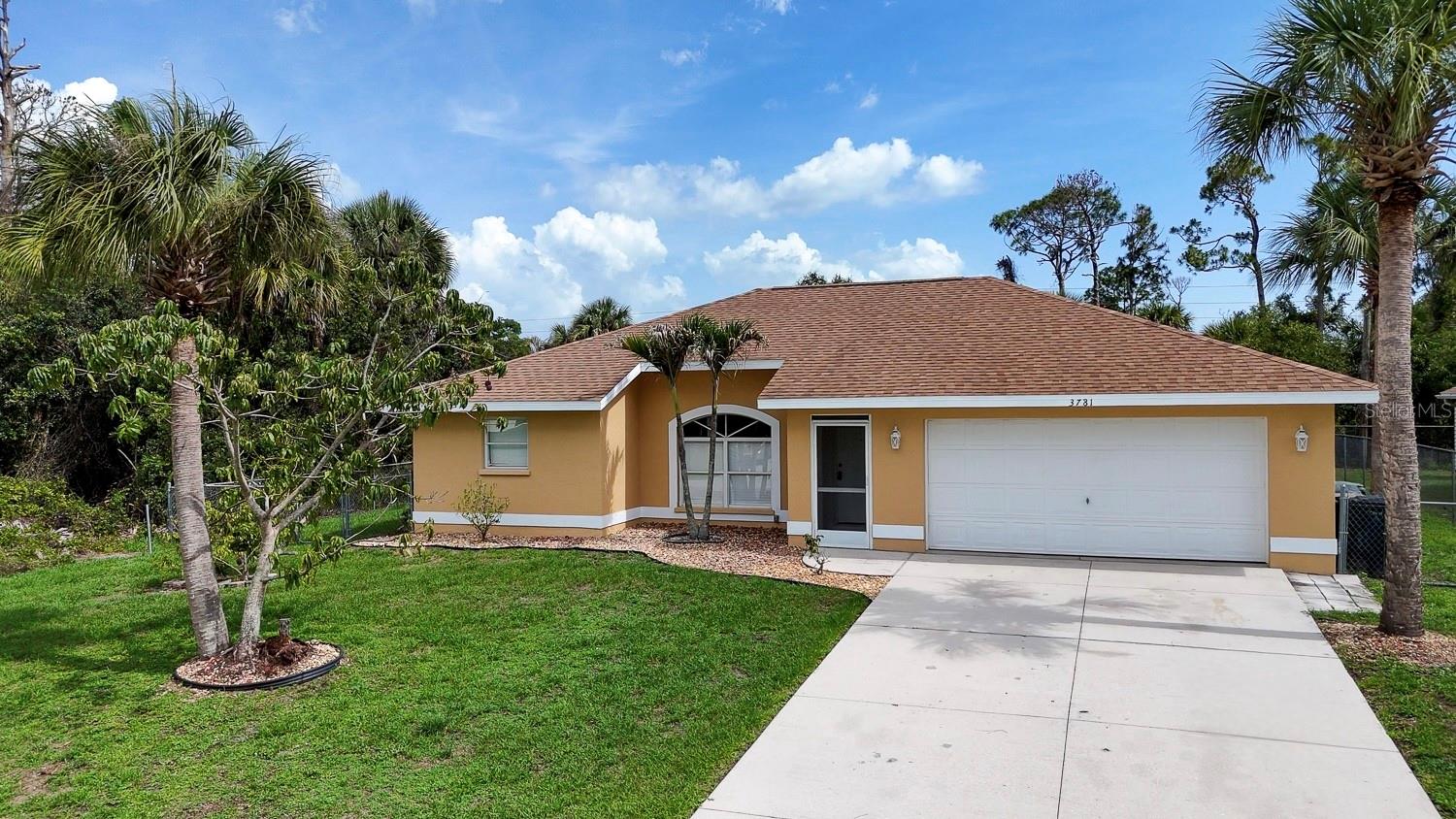 3781 Wayward Ave — photo