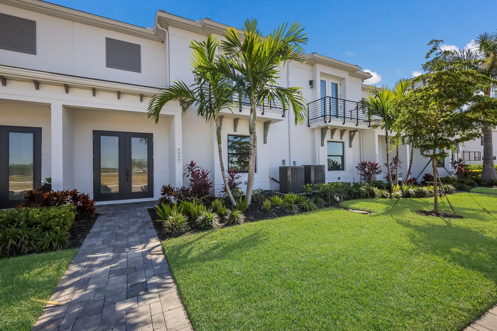 6009 White Mangrove Ln — photo