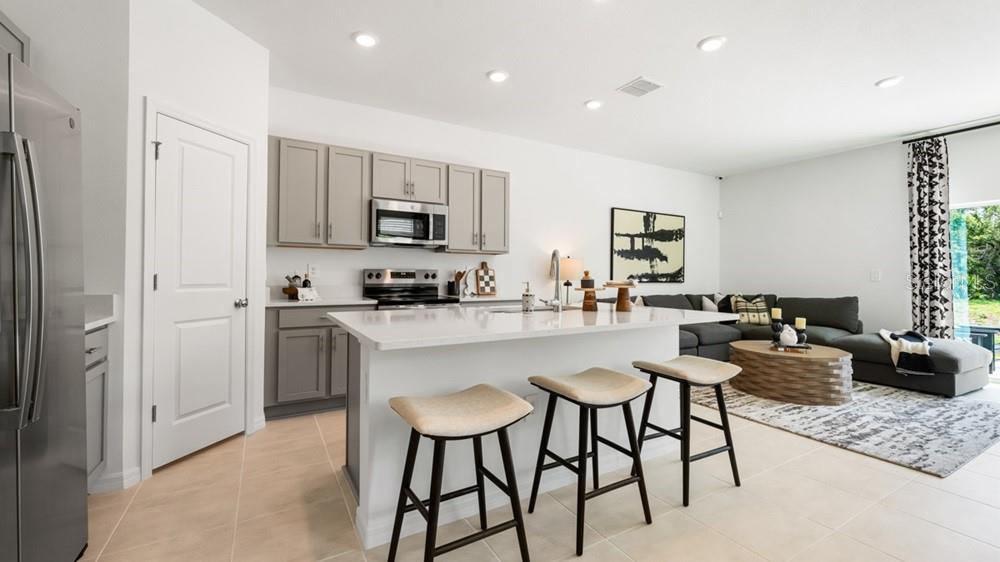 10818 Eclipse Street, Sarasota, FL 34241 — photo 2