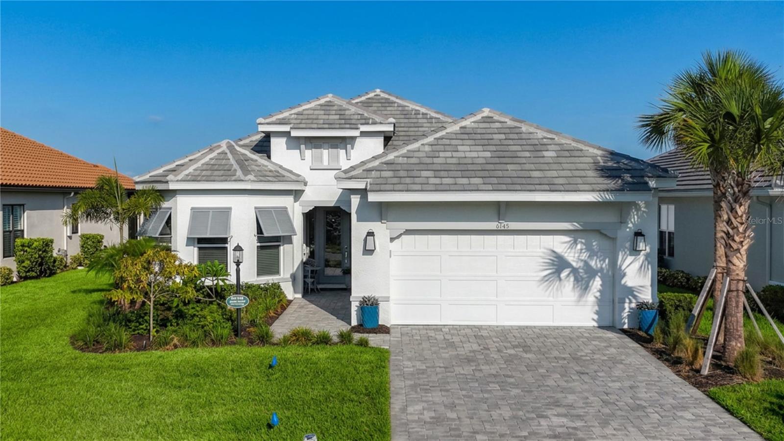 6145 Grandview Hill Ct — photo