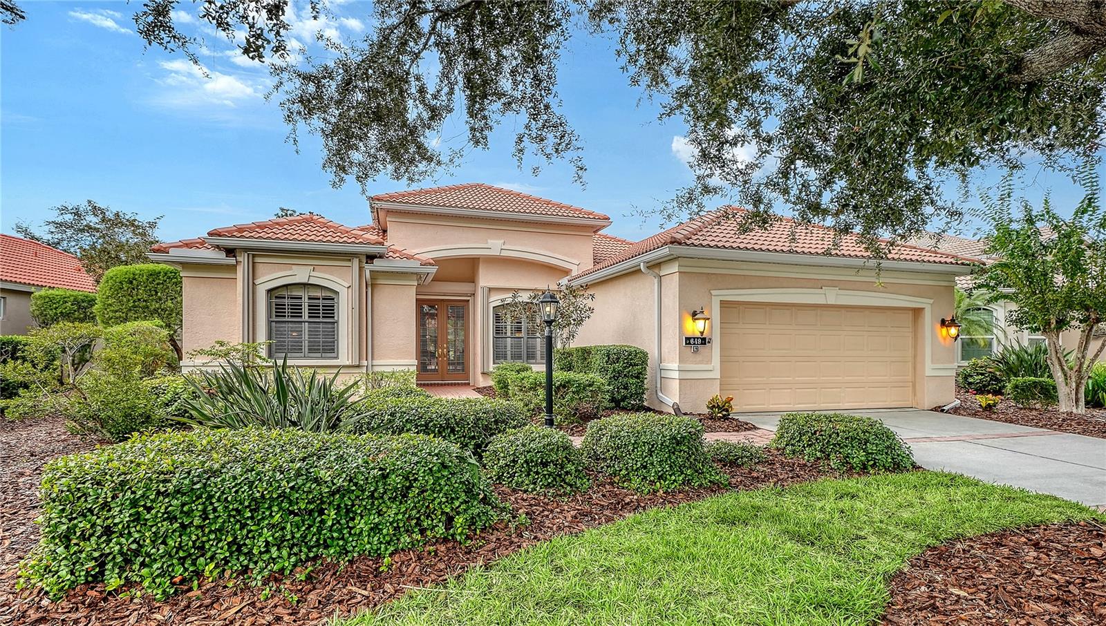 649 Crane Prairie Way — photo