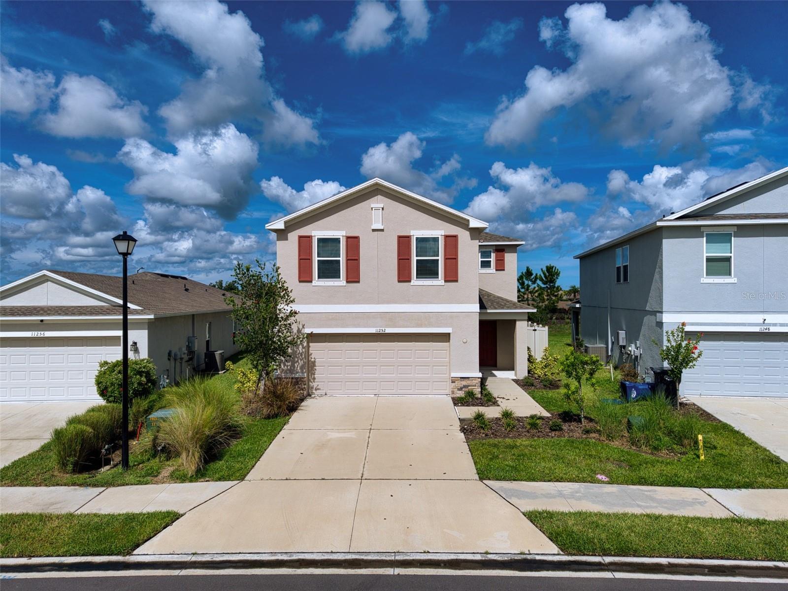 11252 Fieldstone Dr — photo