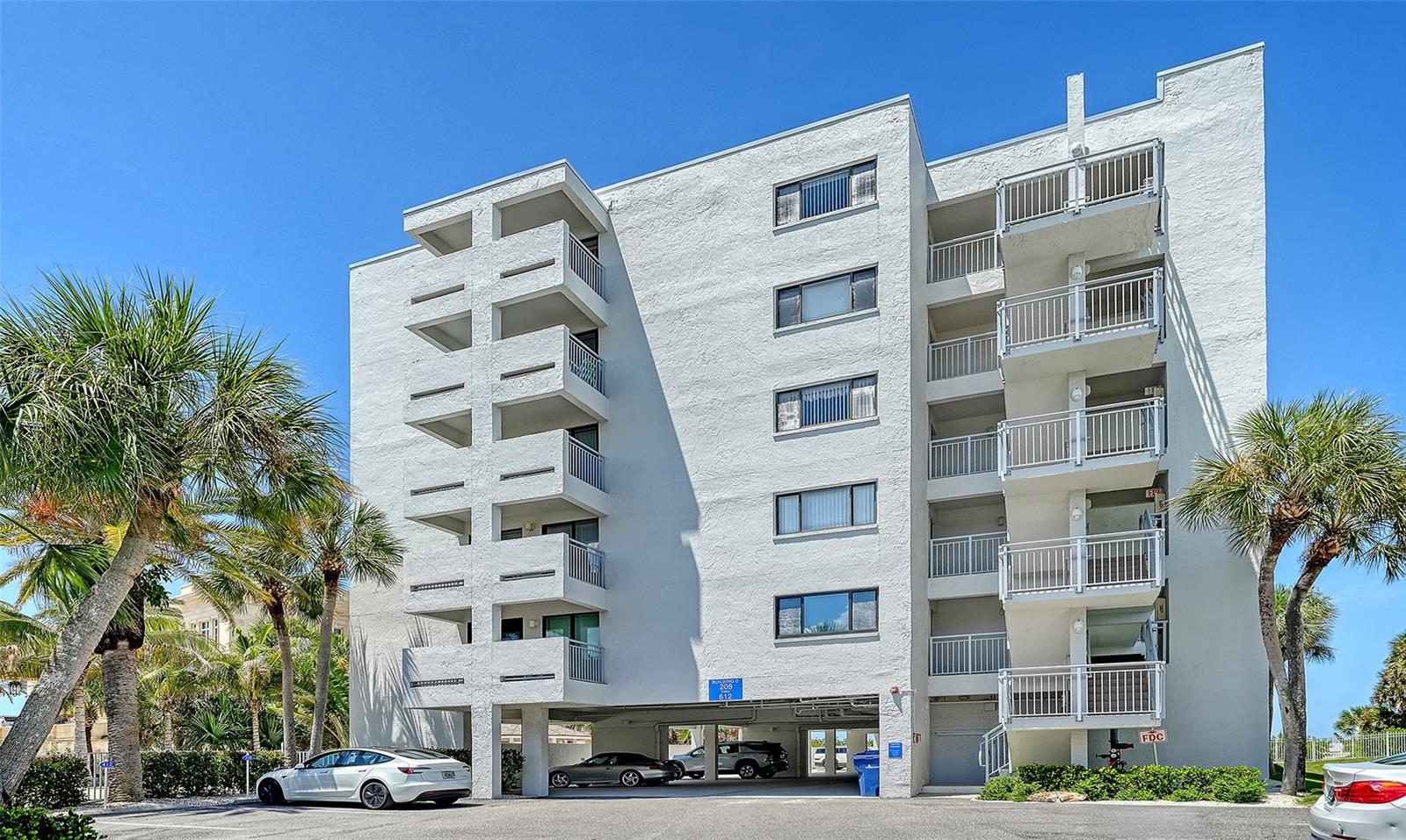 1001 Point Of Rocks Road #310, Sarasota, FL 34242 — photo 3
