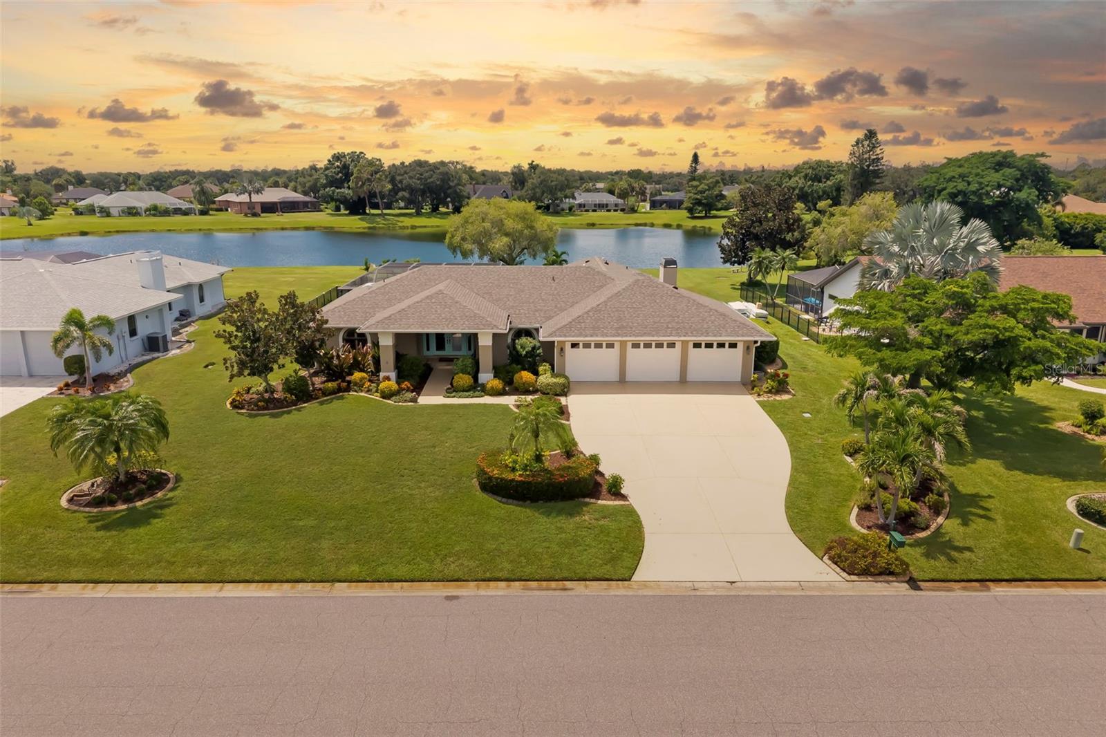 3205 Wilderness Boulevard E, Parrish, FL 34219 — photo 2
