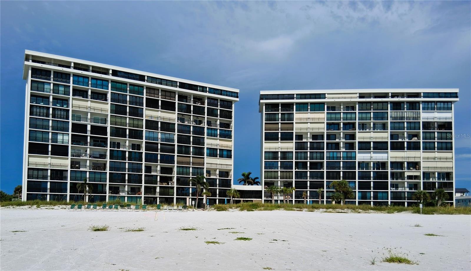 19 Whispering Sands Dr #401 — photo