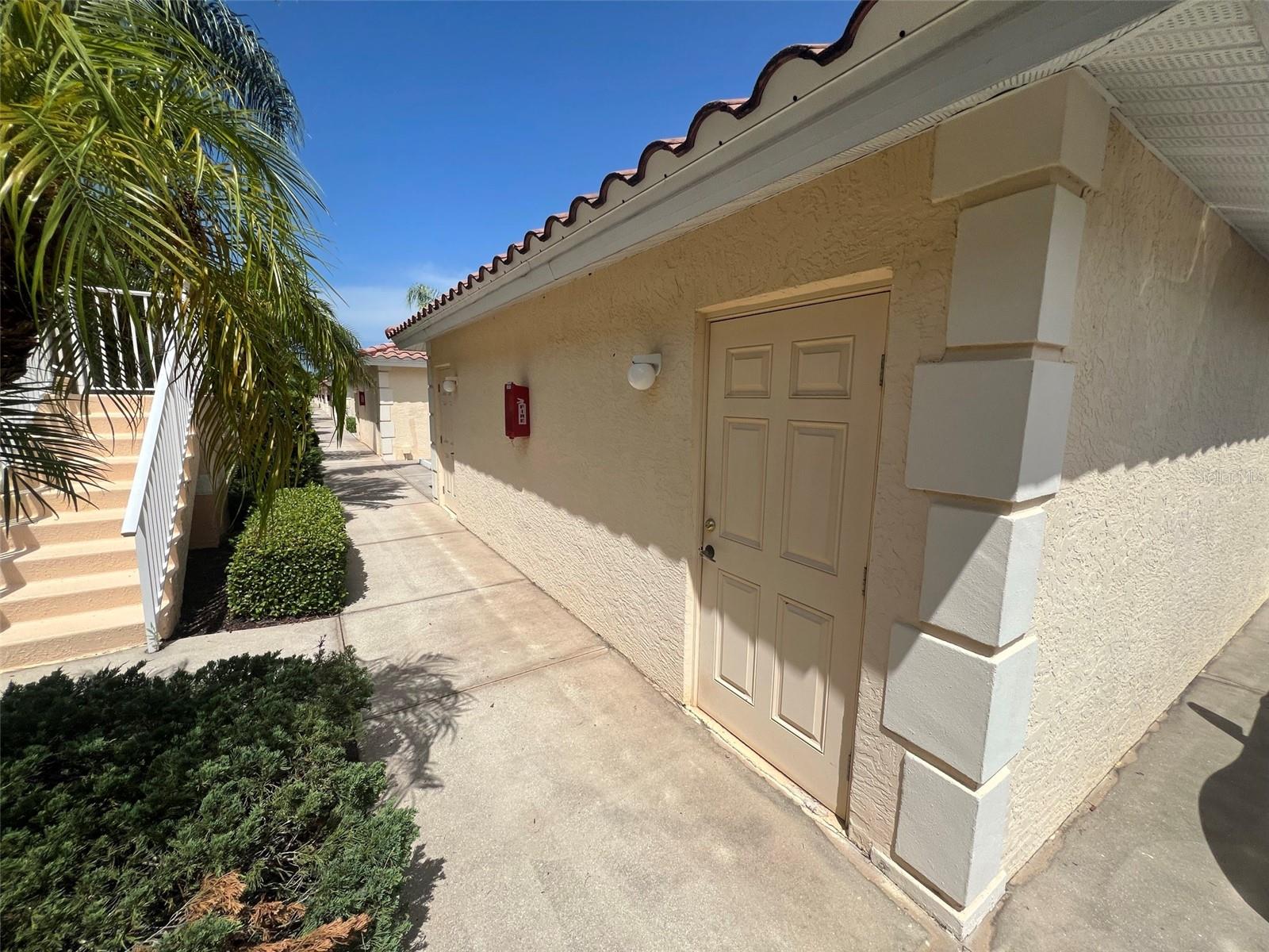4270 Vicenza Dr #B40 — photo