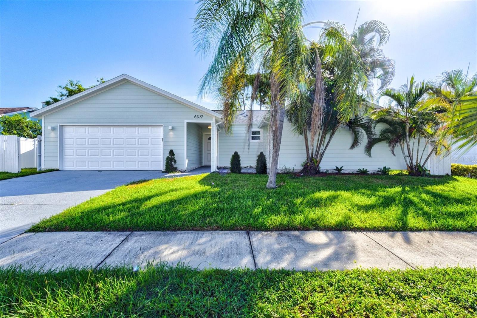6617 Mauna Loa Blvd — photo
