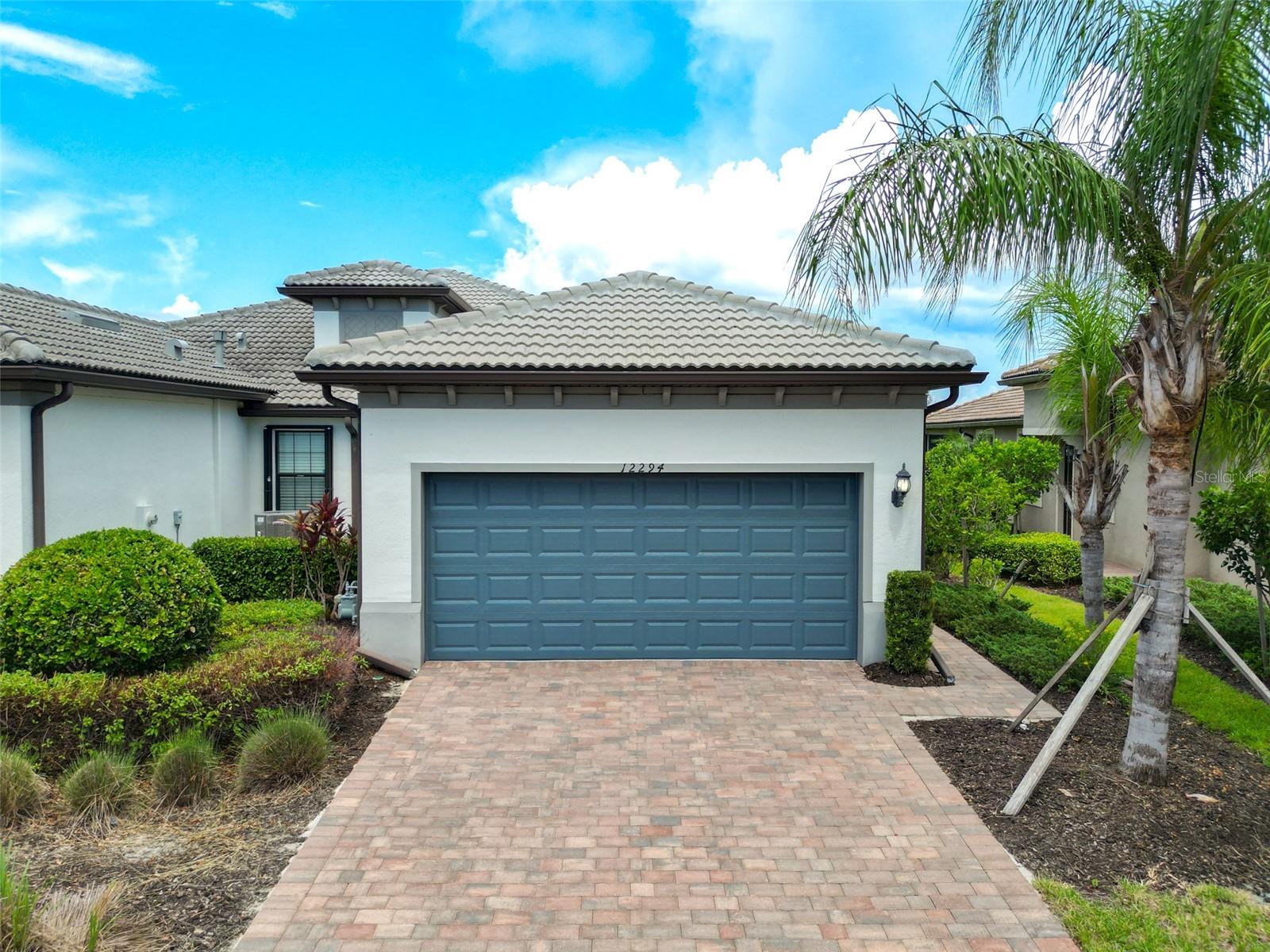 12294 Myrtle Bay Ct — photo
