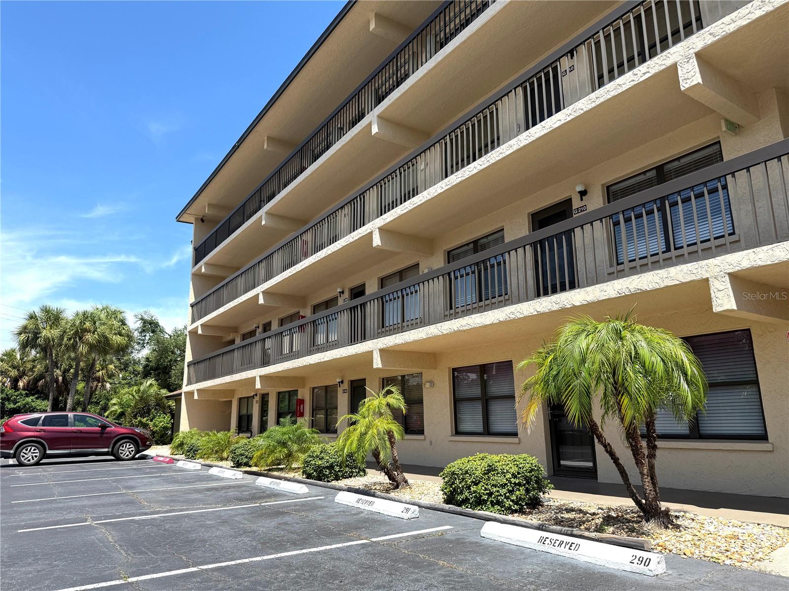625 30th Ave W #G109 — photo
