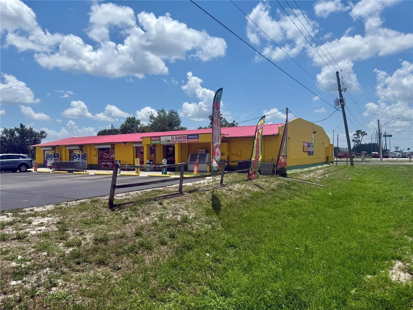 4670 US Highway 17 N — photo