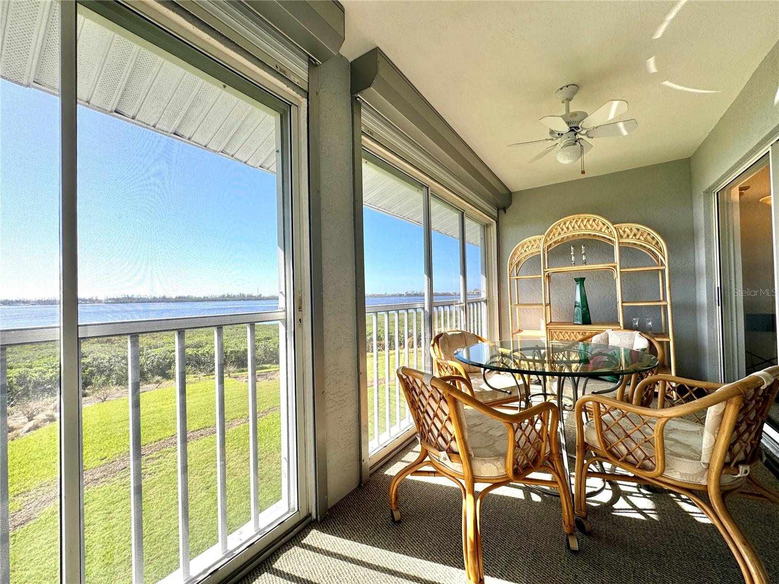 1155 Edgewater Cir #28 — photo