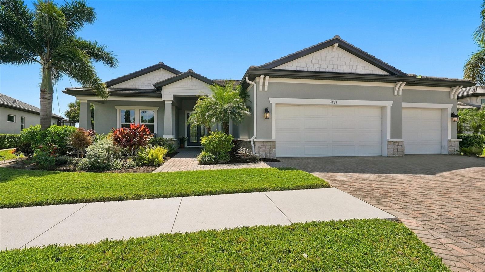 6285 Rivo Lakes Blvd — photo