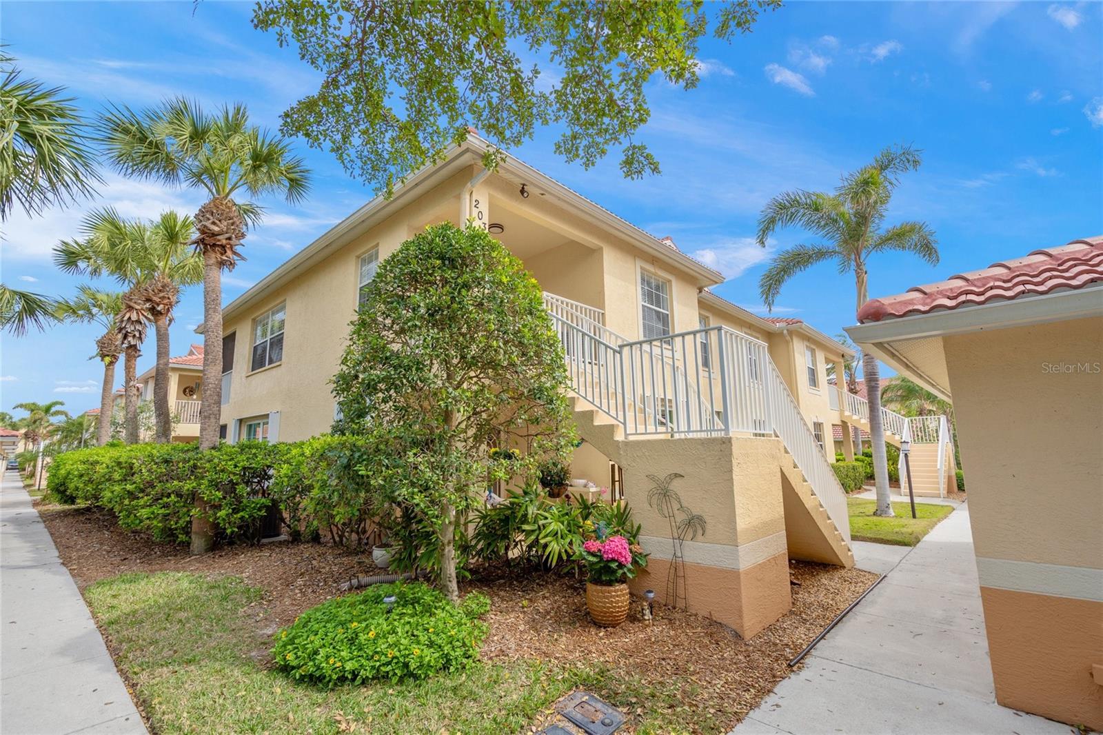 203 Casa Del Lago Way #203 — photo