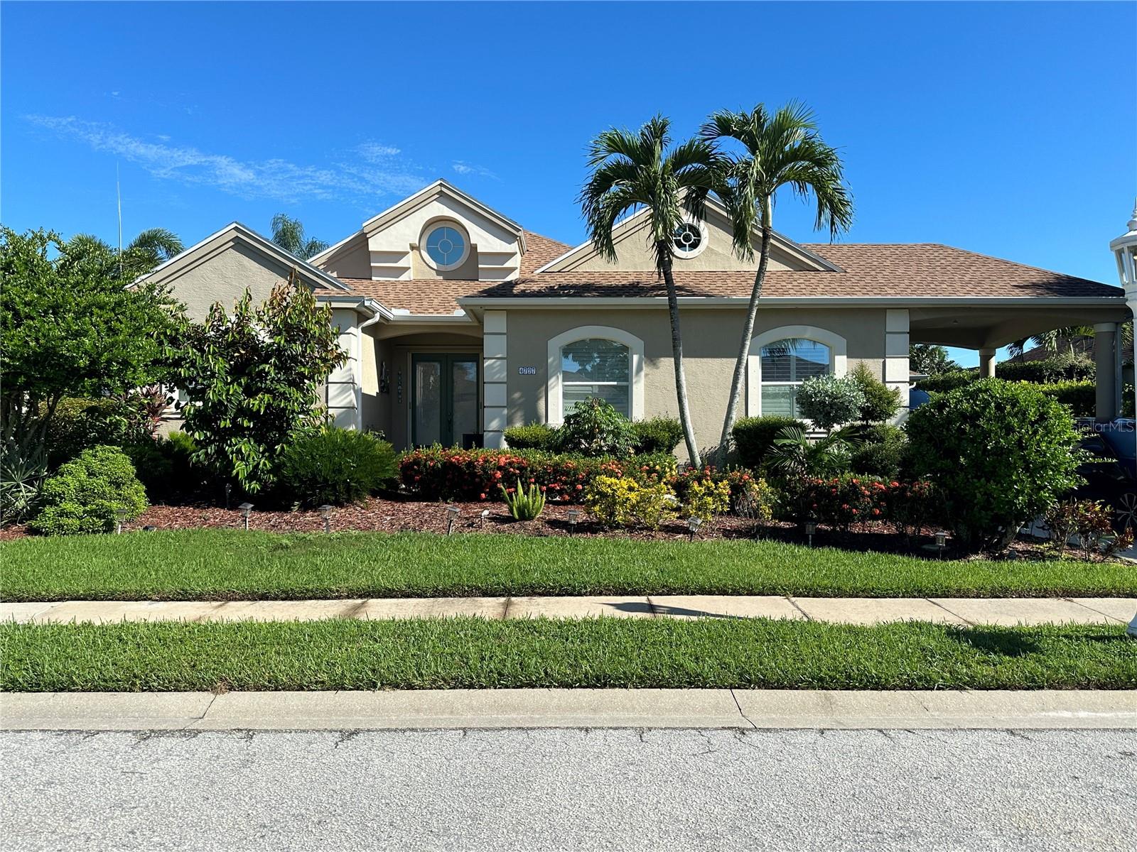4727 Spinnaker Dr — photo