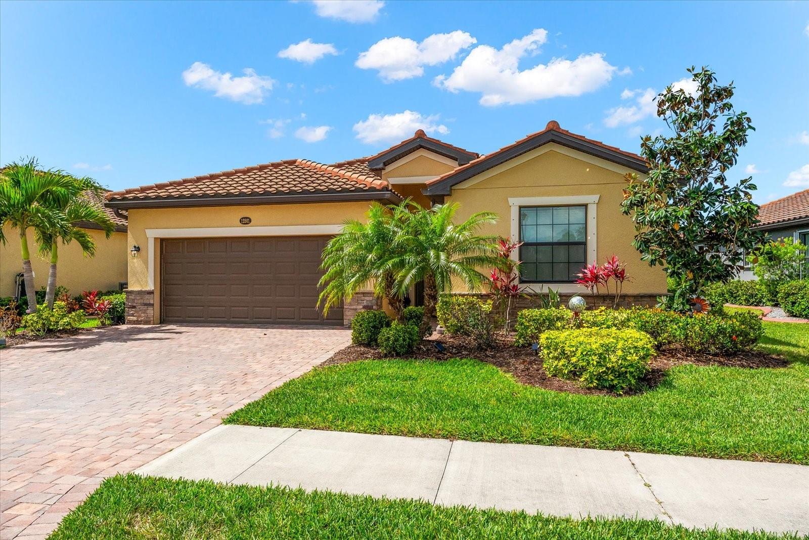 12501 Cinqueterre Dr — photo