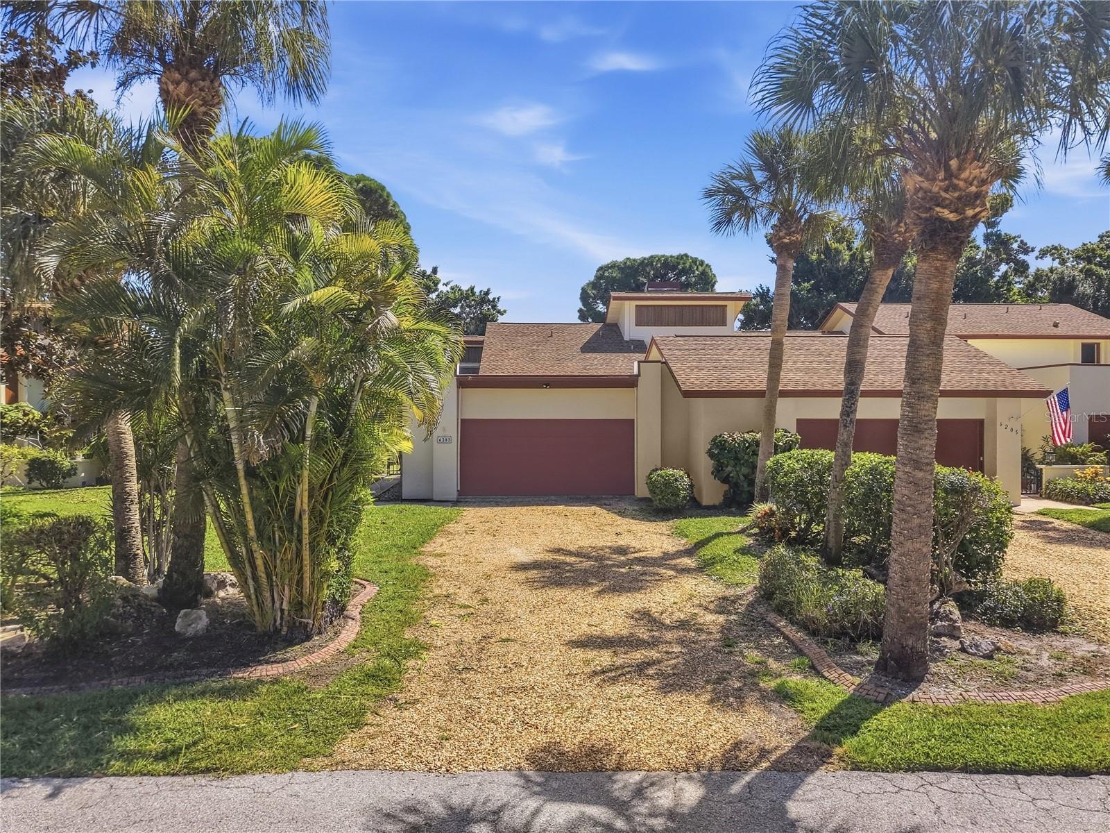 6203 Courtside Dr #21 — photo