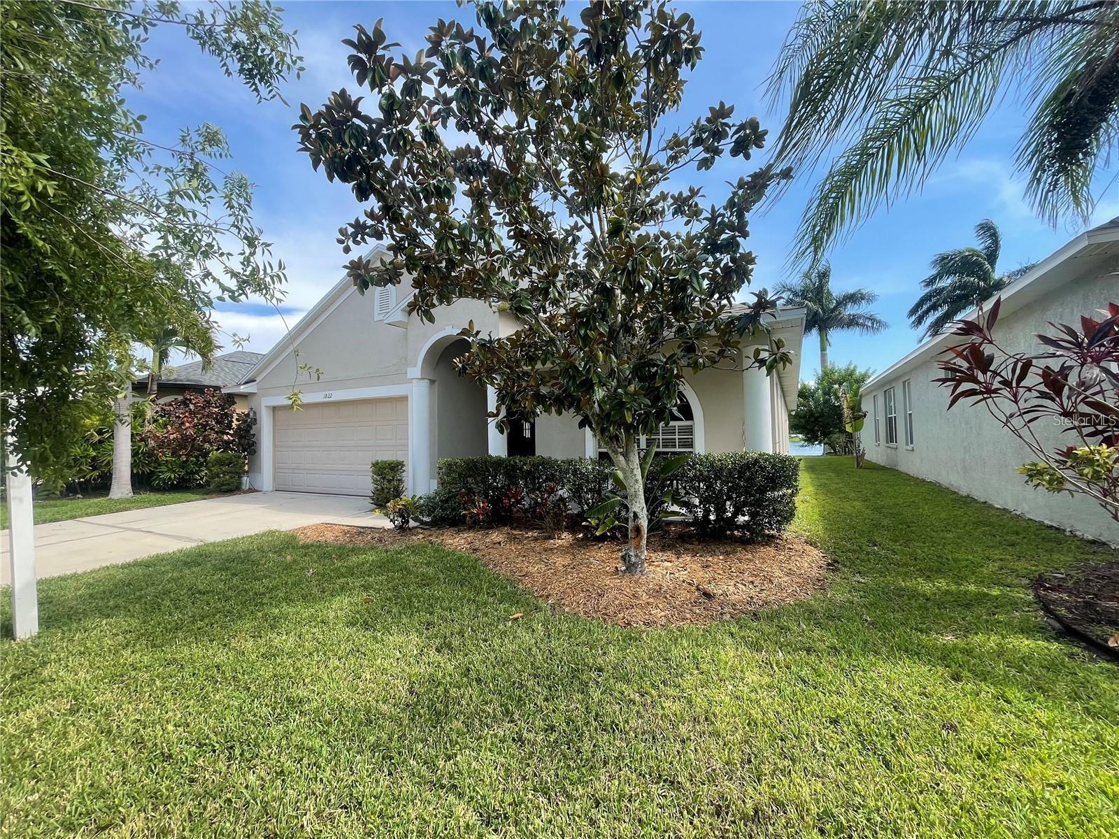 1822 Raven Glen Dr — photo
