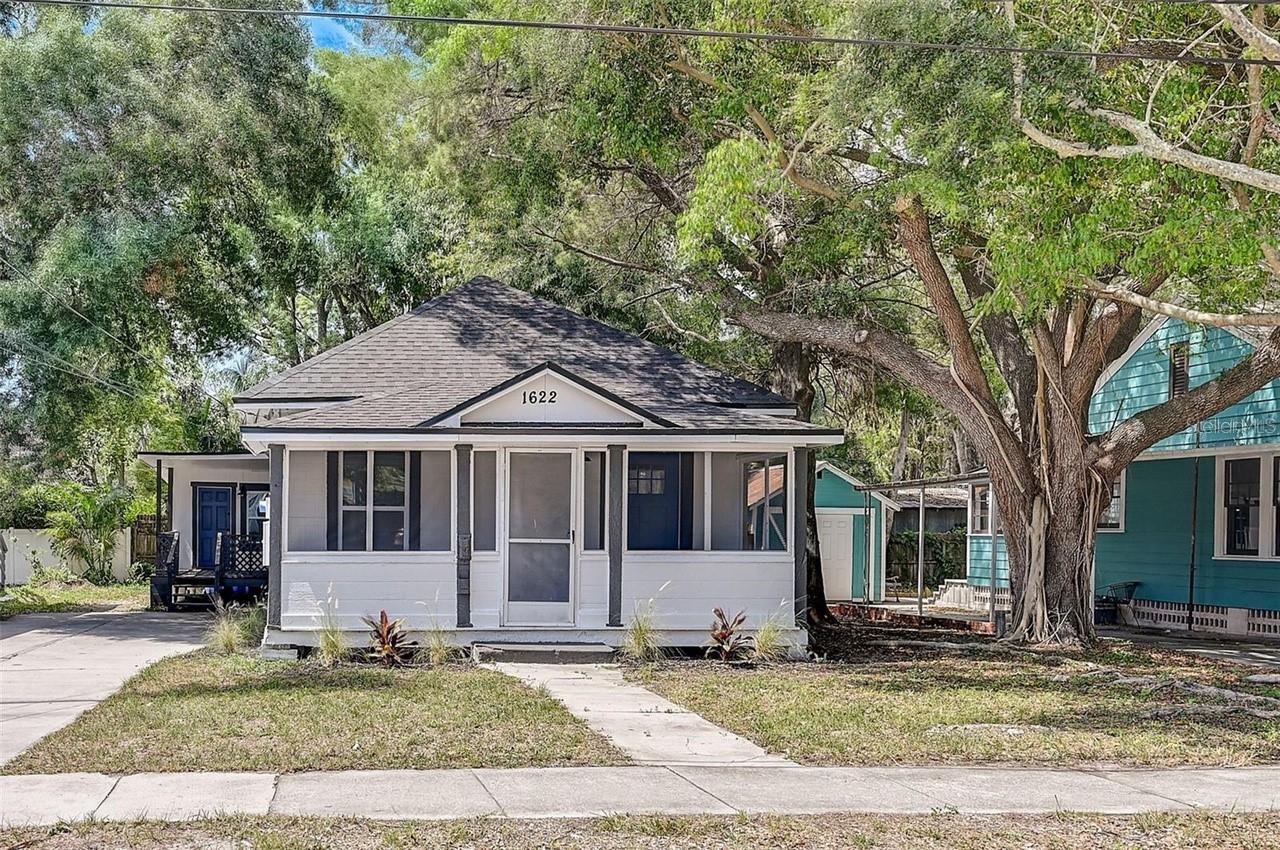 1622 Ballard Park Dr — photo