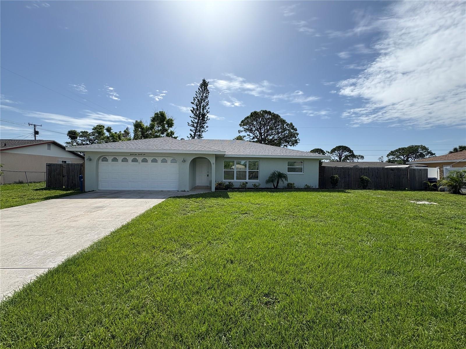 3126 Shamrock Dr — photo