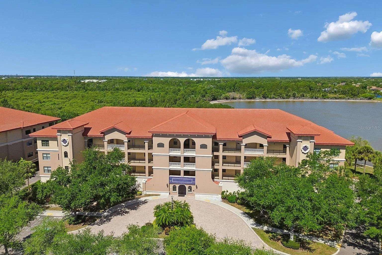 7702 Lake Vista Ct #202 — photo
