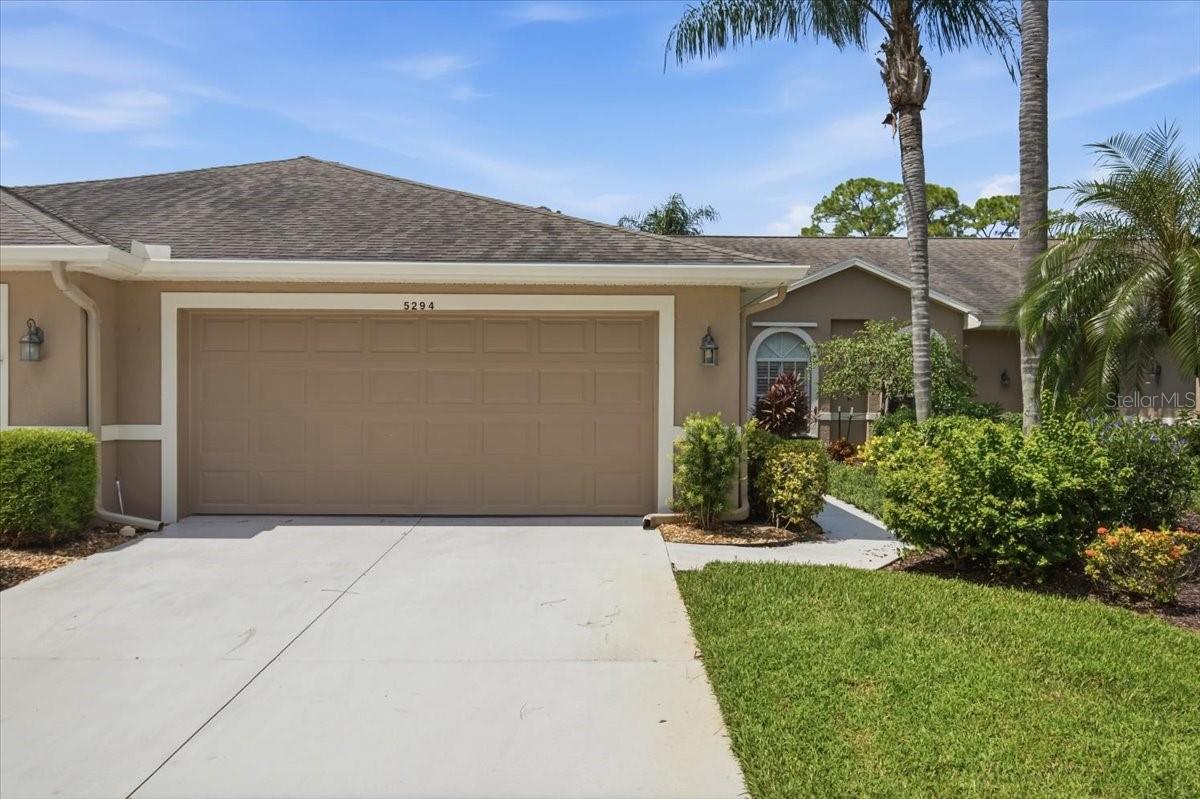 5294 Mahogany Run Ave — photo
