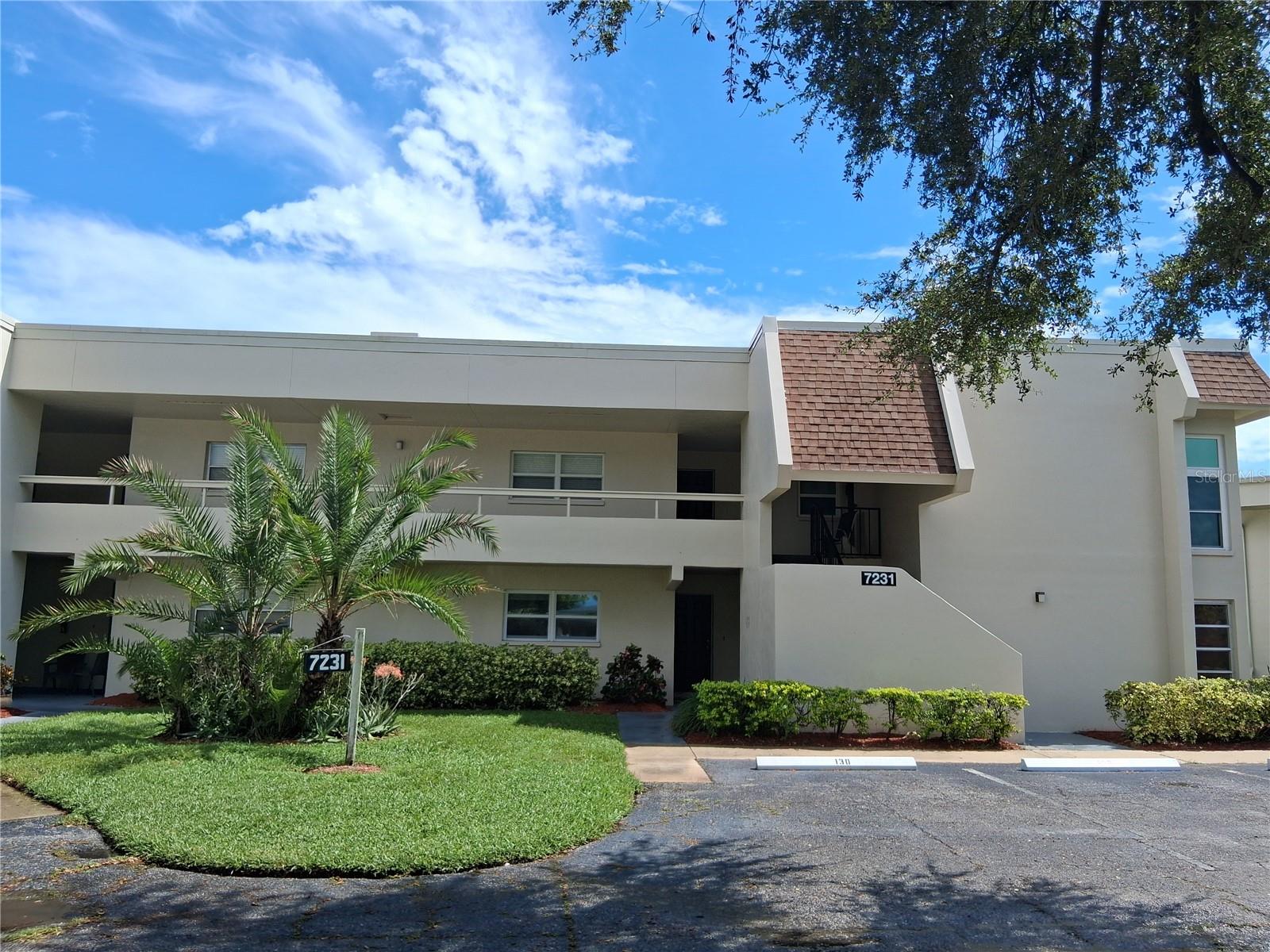 7231 W Country Club Dr N #130 — photo